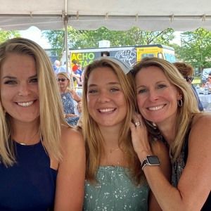 Meet your Posher, Cheri